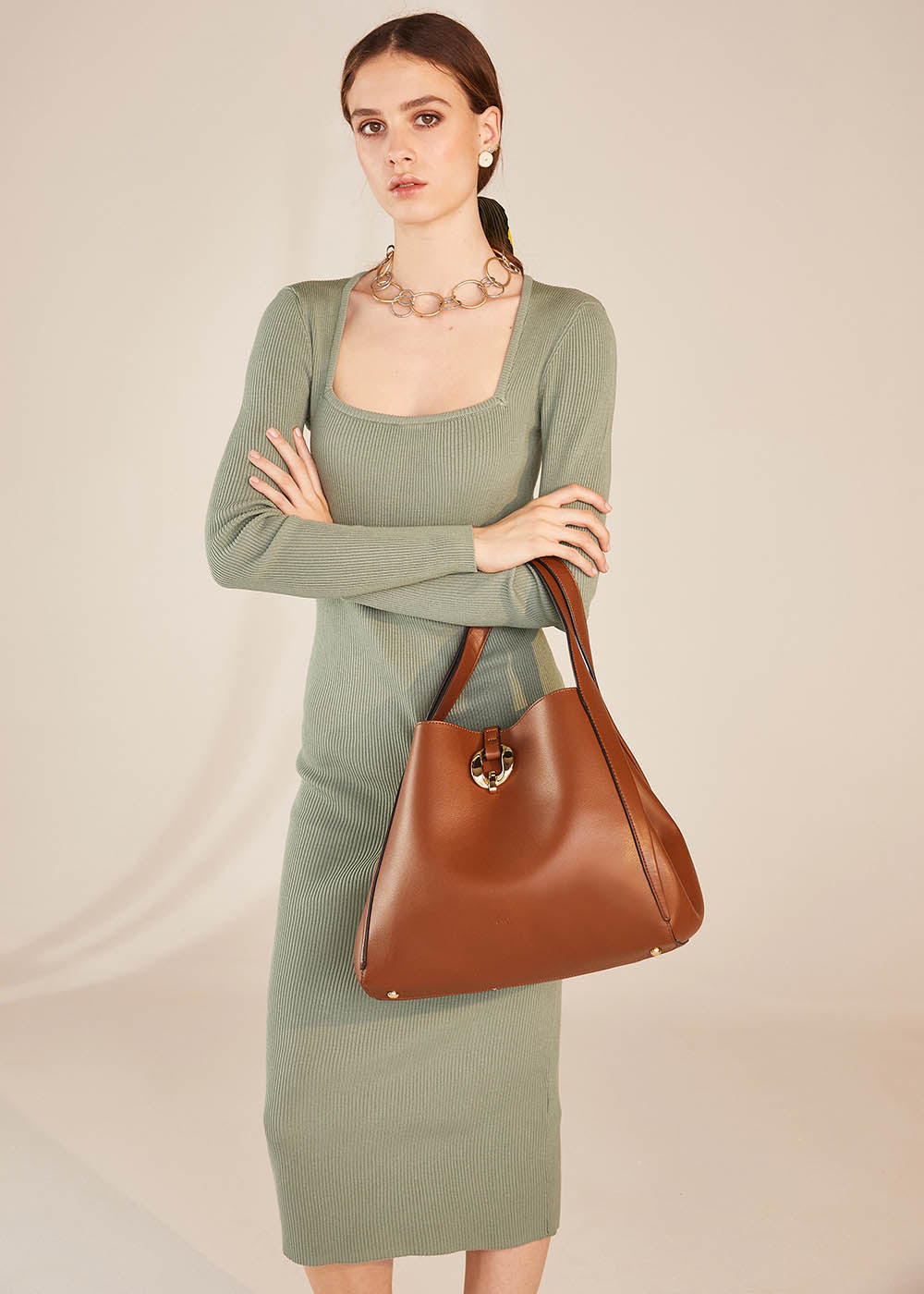 DEBS0240-1