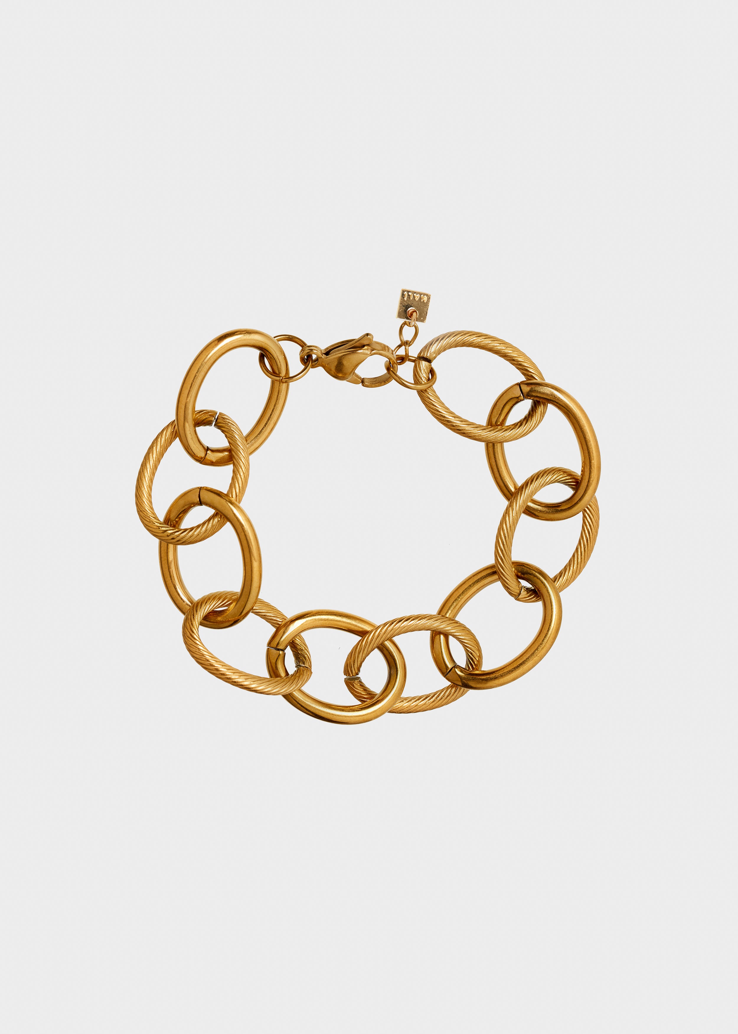 EMBR0265-1